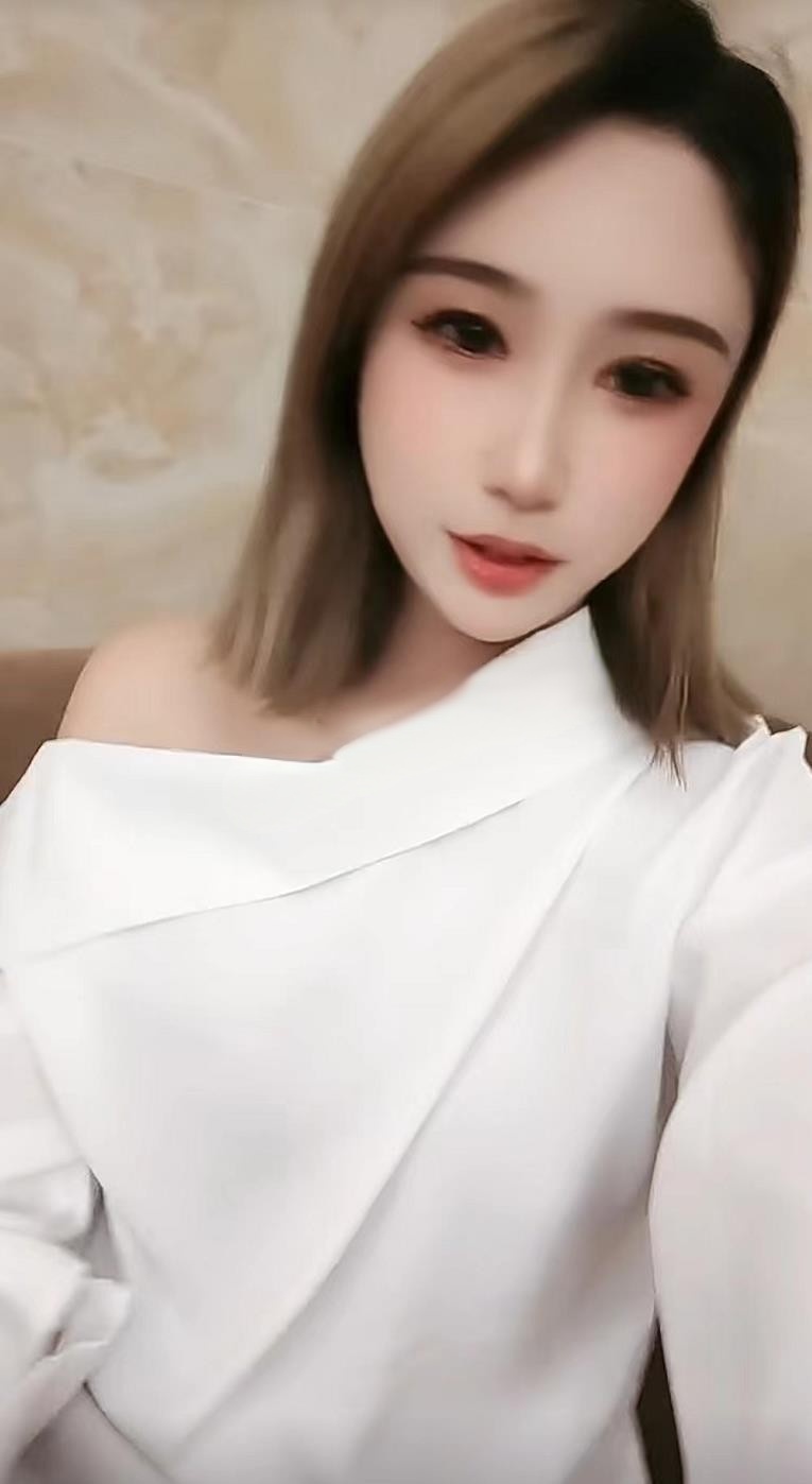 越秀曲线多姿娜娜