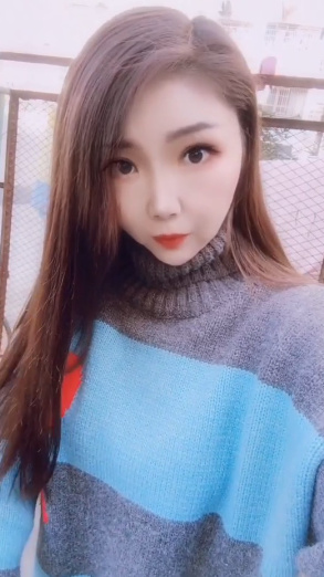 西湖新人美女颖儿