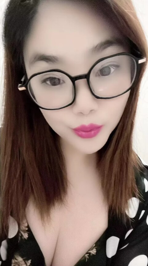 兼职少妇小野