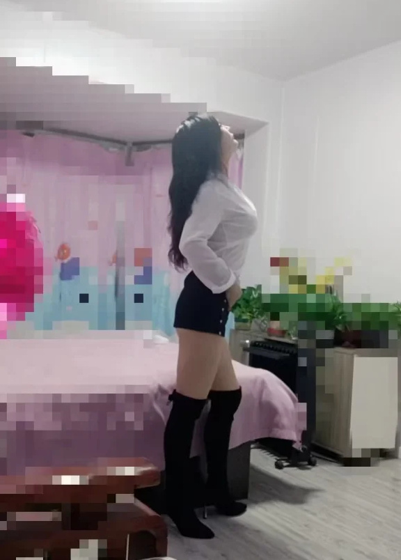 秦淮性感大奶妹
