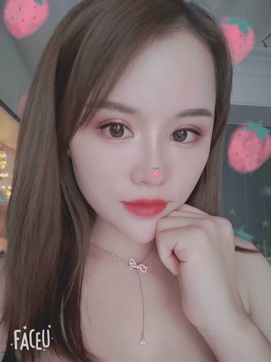 深圳丰满美女