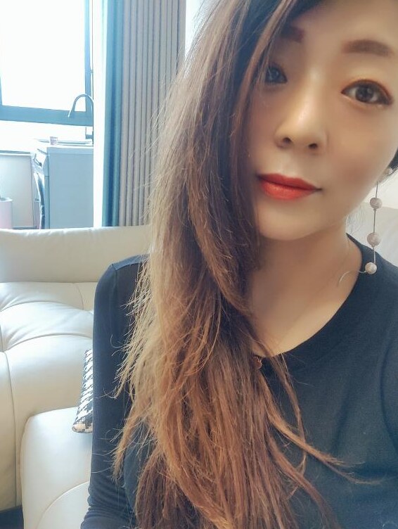 可吻的熟女少妇