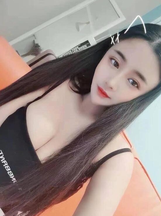 妹子水多下面滑嫩