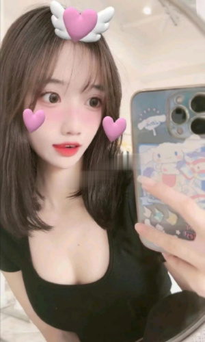 白云区清纯巨乳的小姐姐