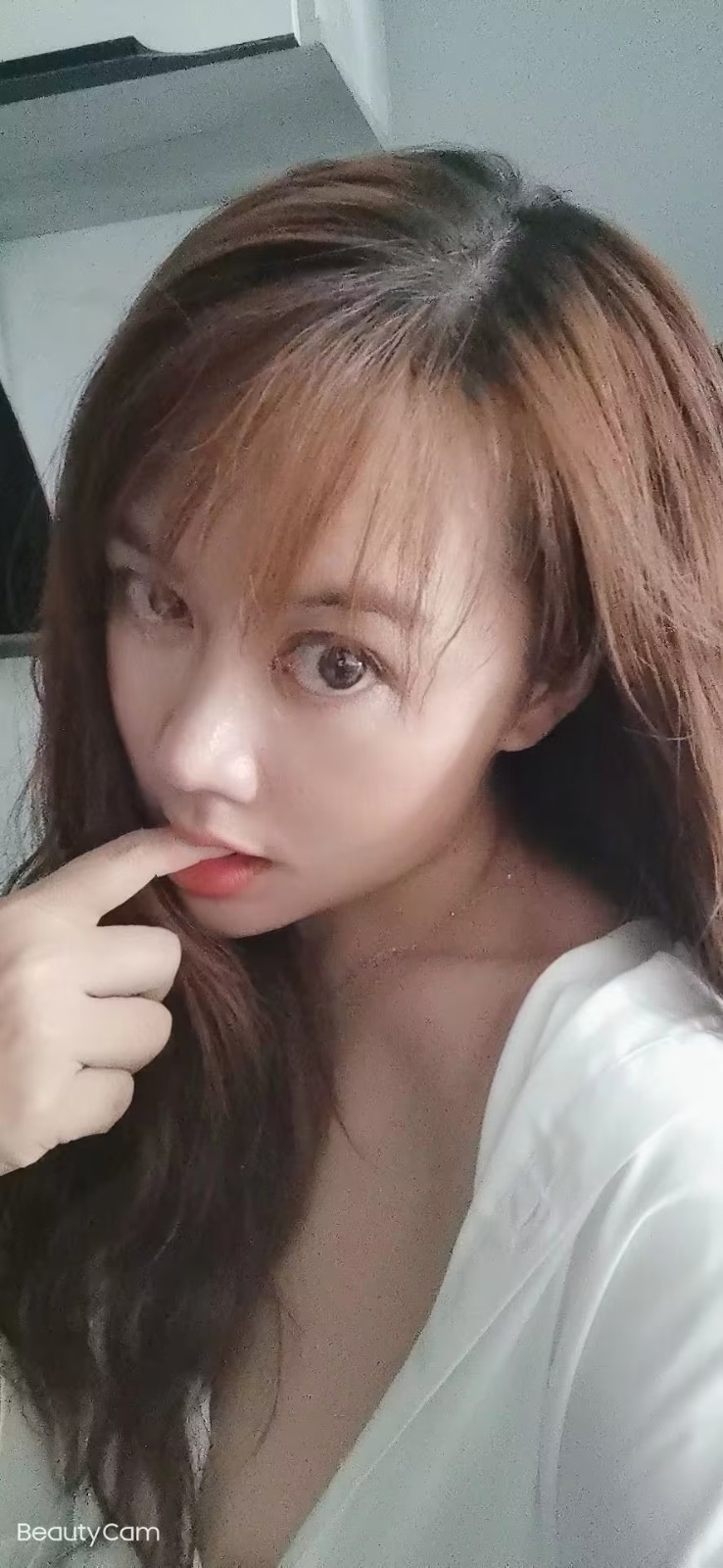 银川大眼妹子