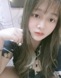 云龙万达广场较小妹子