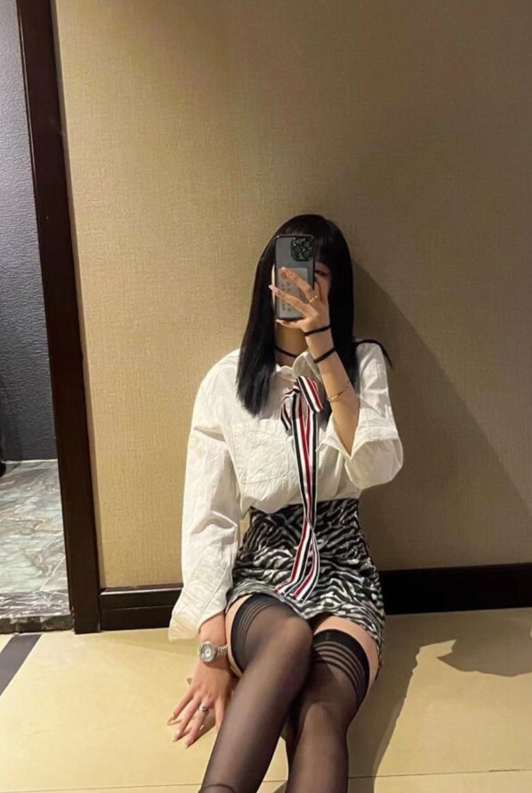 浦东漂亮新人萱儿