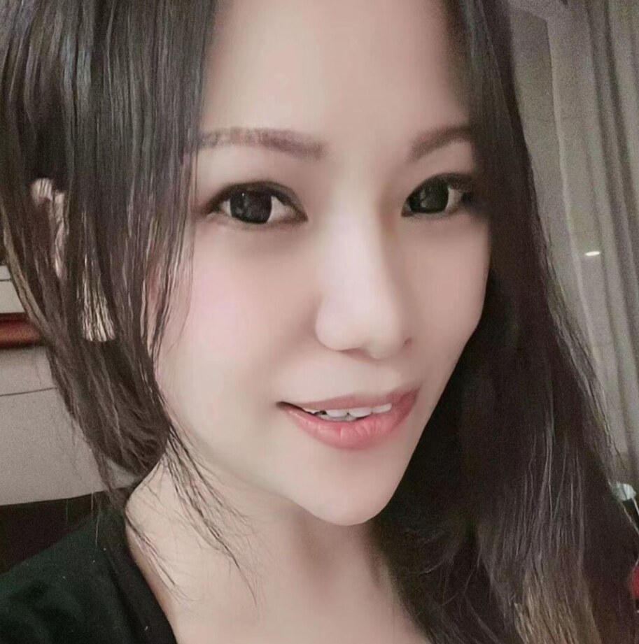 可扮演的美少妇