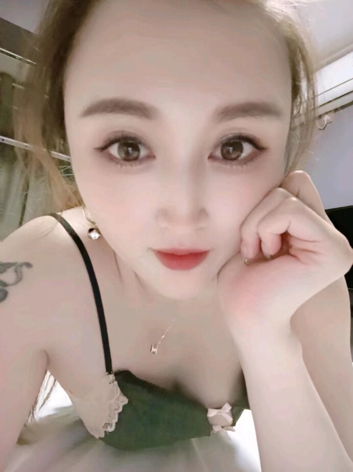 温柔如水的小姐姐