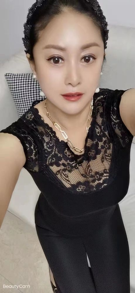 耐操珠海大胸骚女