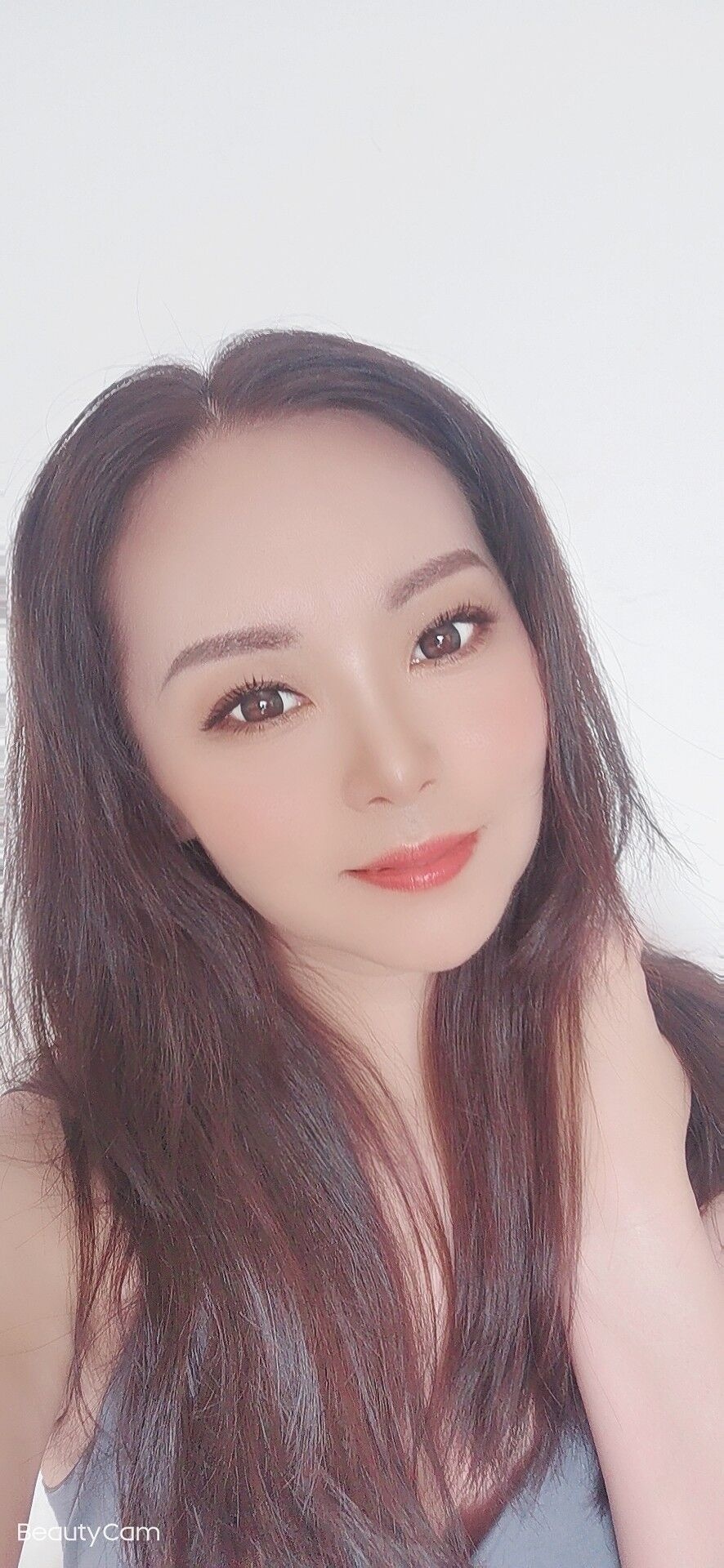 曲线优美的妹子！服务贴心！