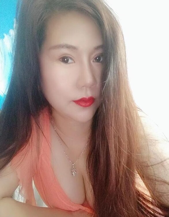 宝山刚下海少妇