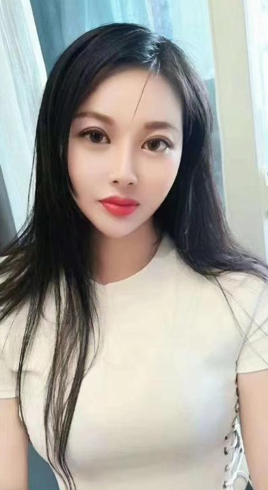 韵味十足的轻熟女