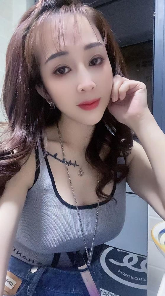 越秀温柔小姐姐西娅