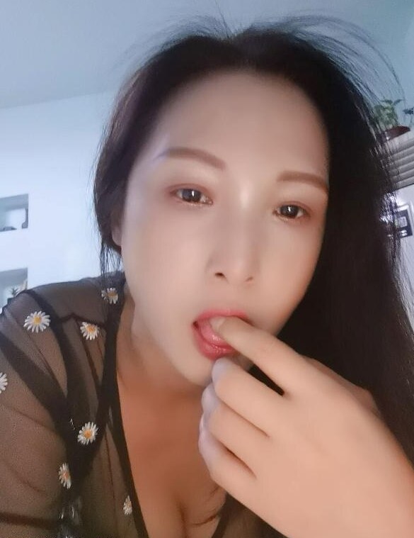 高新风骚人妻少妇