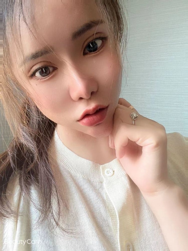 沈阳练瑜伽一字马骚妹