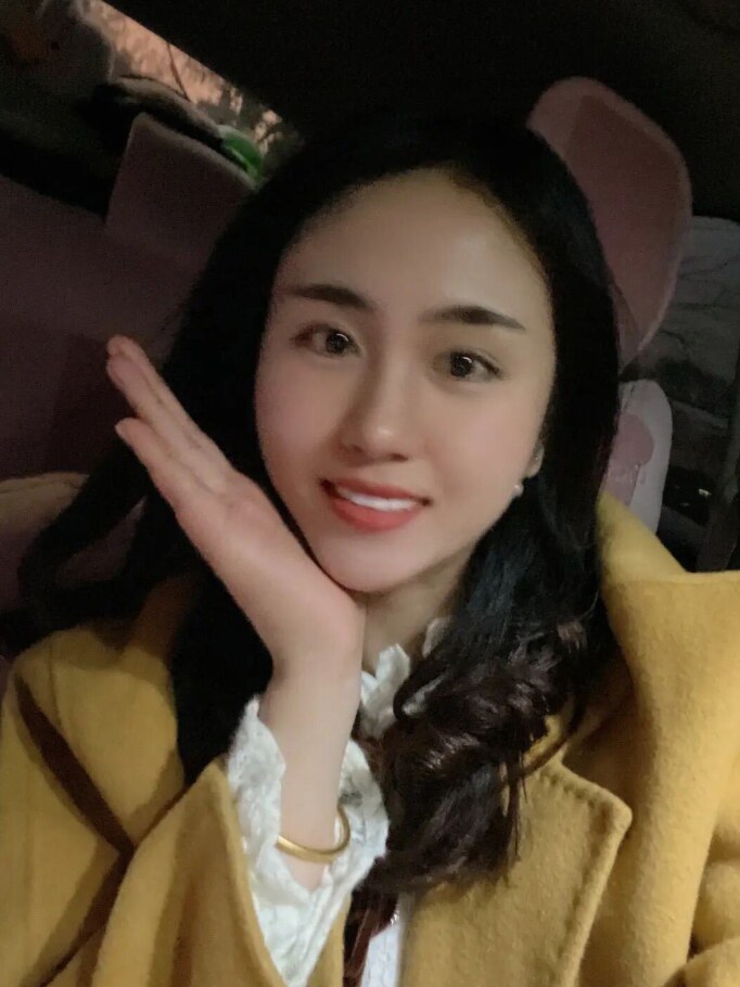 不错的妹子，漂亮气质好