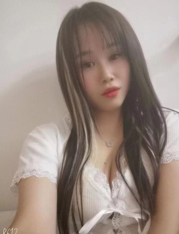 筱筱接私活红牌技师