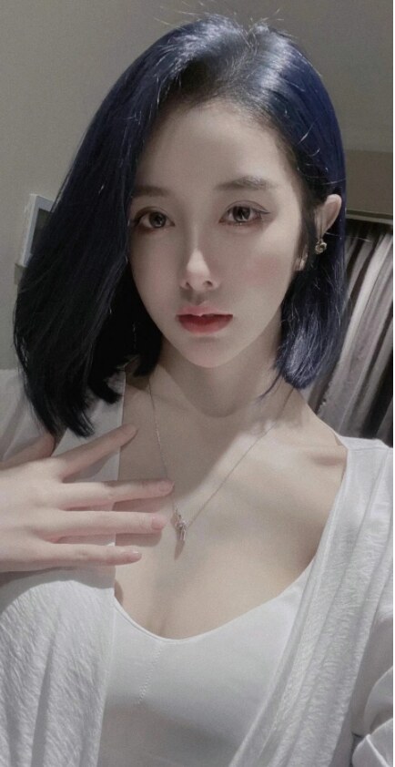 徐汇区一个颜值很高的妹妹