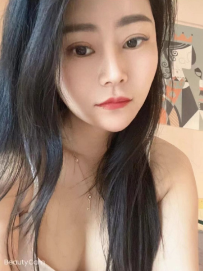  云龙万达广场附近漂亮妹妹