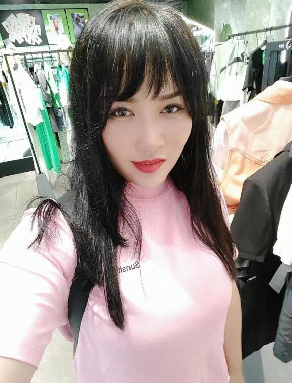 服务系女神小芳