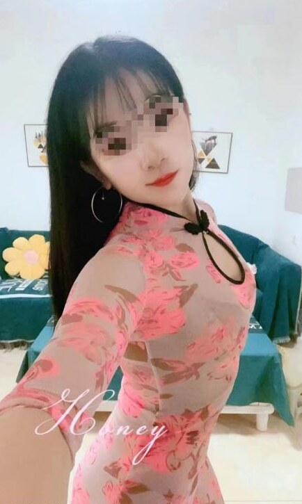 铁机路爱健身妹子