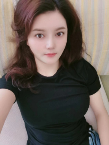 体验全能型可爱妹子