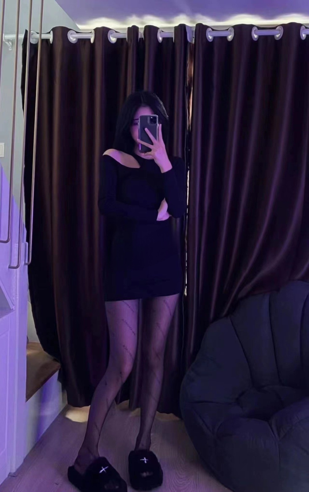 杭州00后刚下海小姐姐