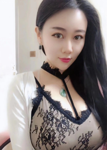  郑州大胸妹子
