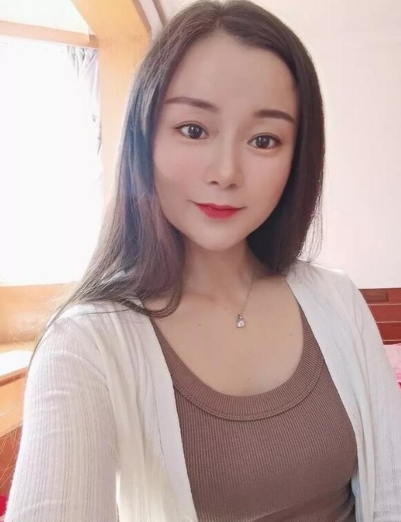 微胖居家小妹维妮