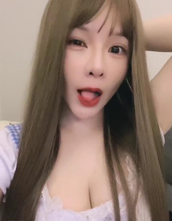 江浦路骚气姐姐