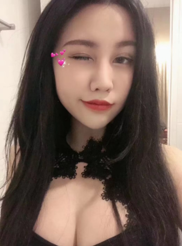 中泰混血大奶妹