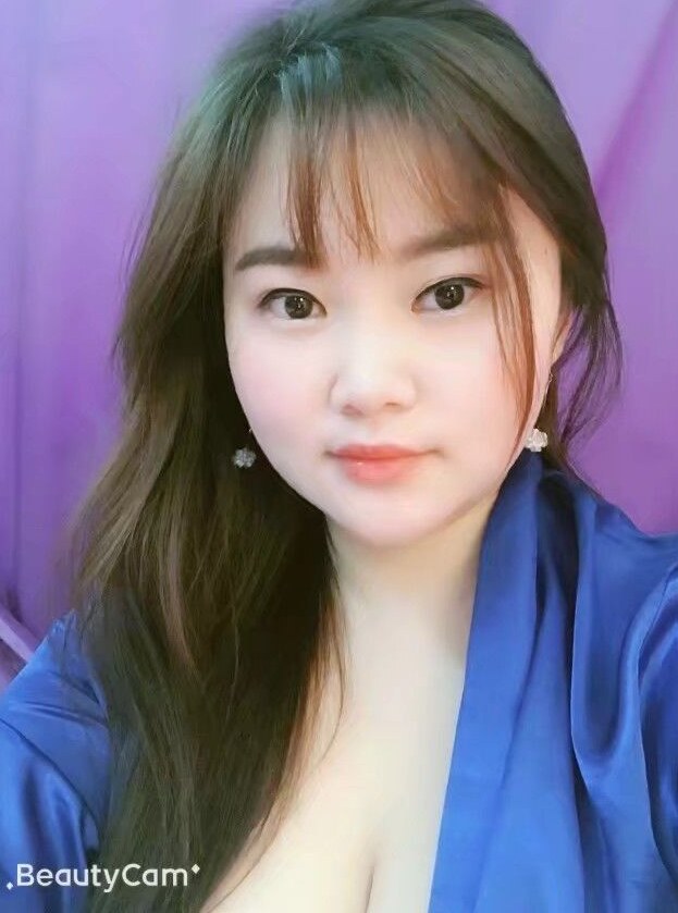 微胖巨乳茜茜