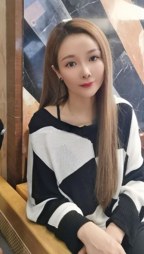 体验良家御女泡芙