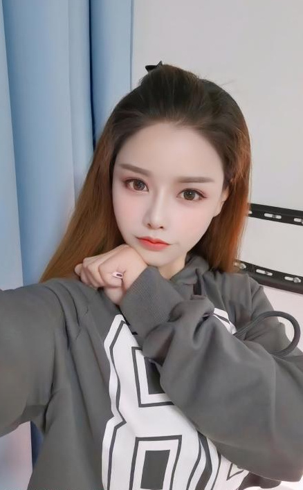 福田天花板美和老师