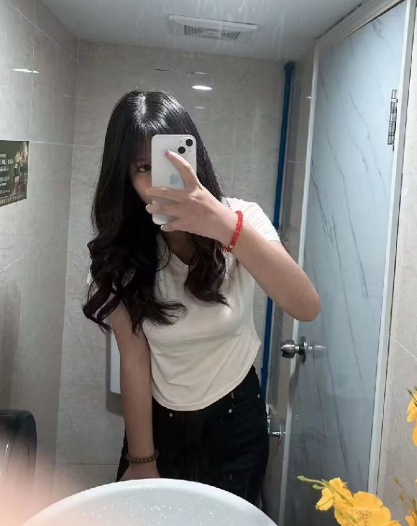 天河年轻姑娘甜甜