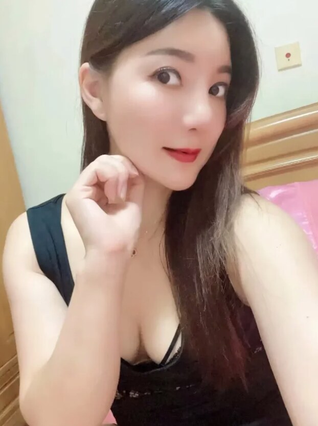 女友般的少妇