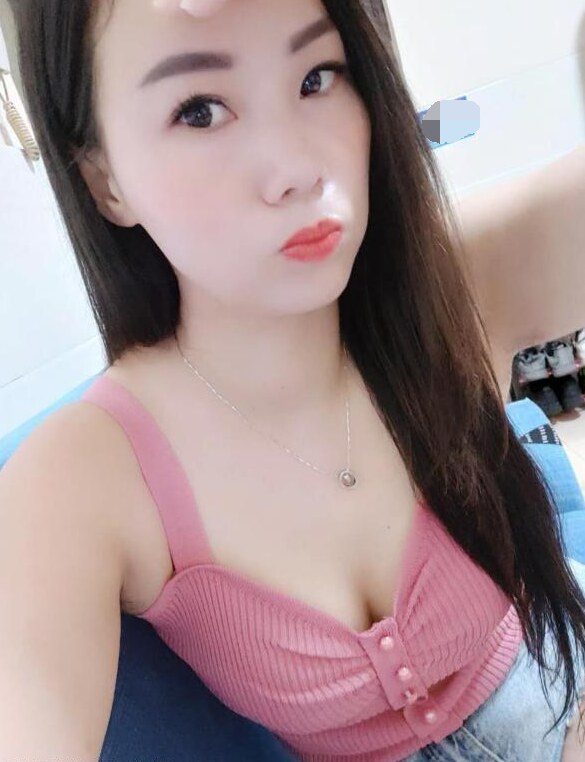 皮肤白屁股大