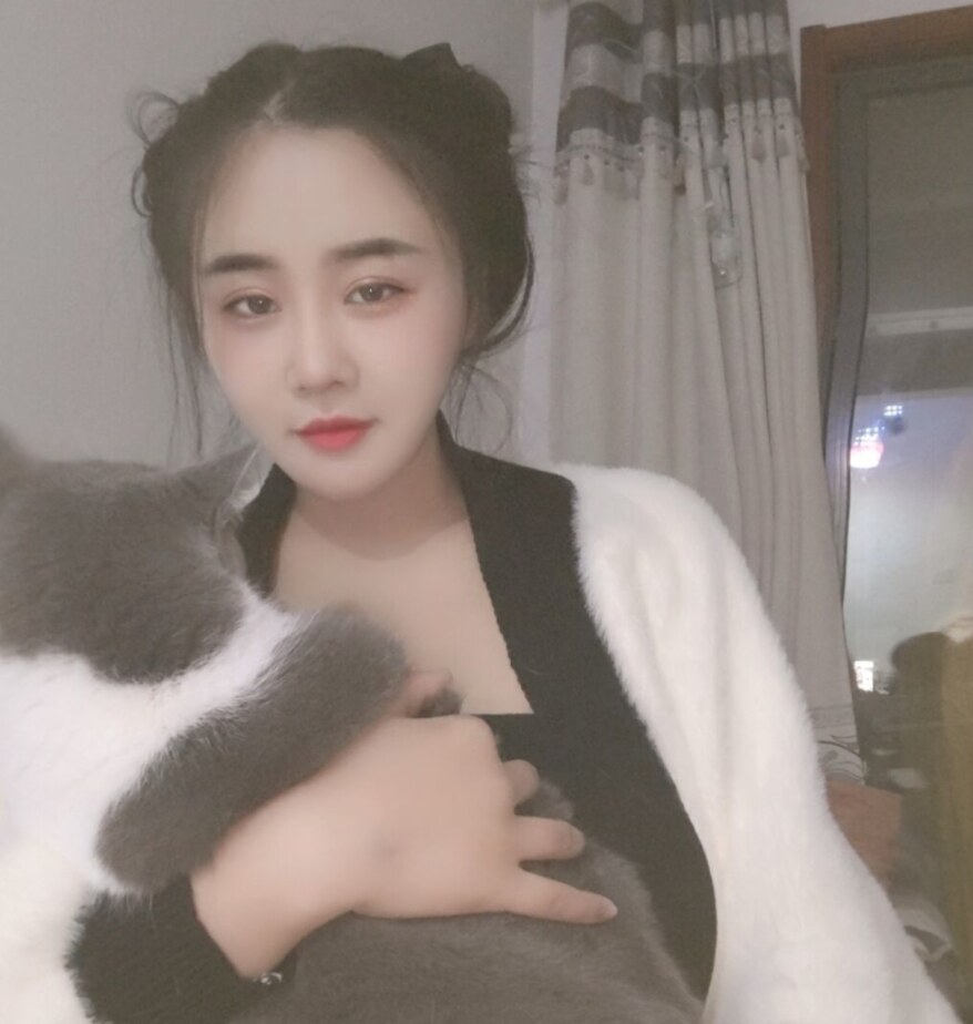 胸大的骚妹子