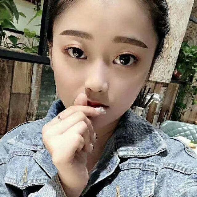 郑州年轻美女