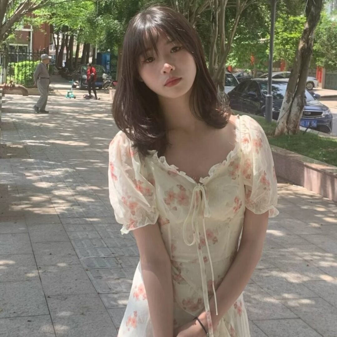 天河漂亮气质小嫩妹