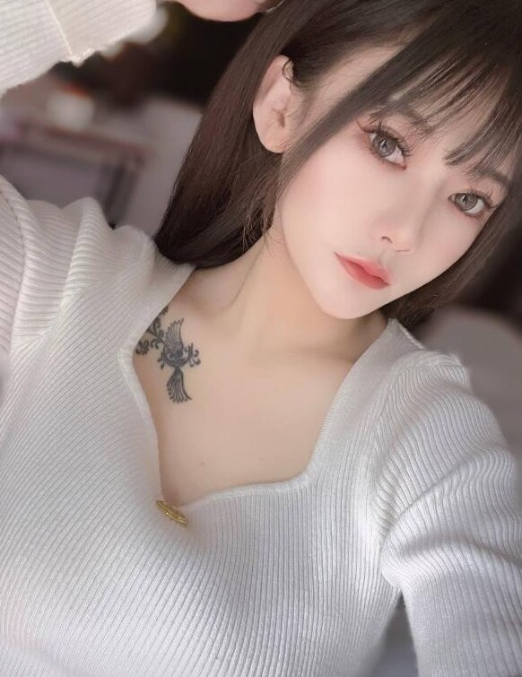 颜值嫩妹子柔儿