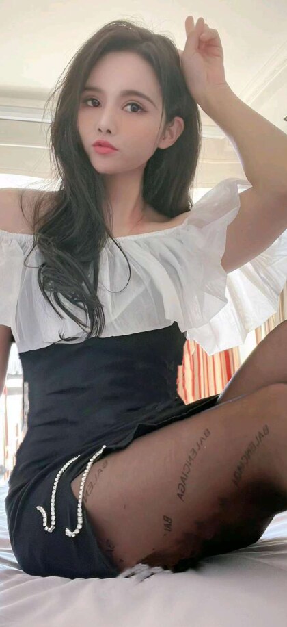 雨花客厅贵州妹子