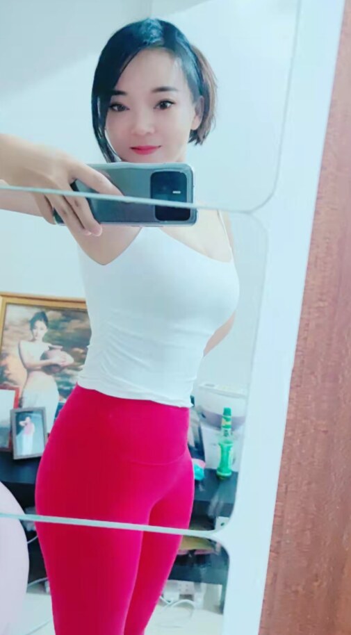 瑜伽老师叶子