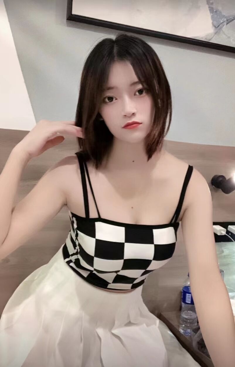 龙华二十岁小嫩妹