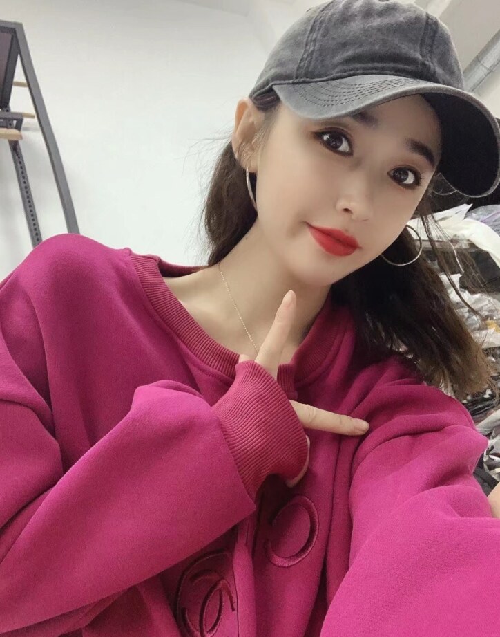 制服口爆小姐姐