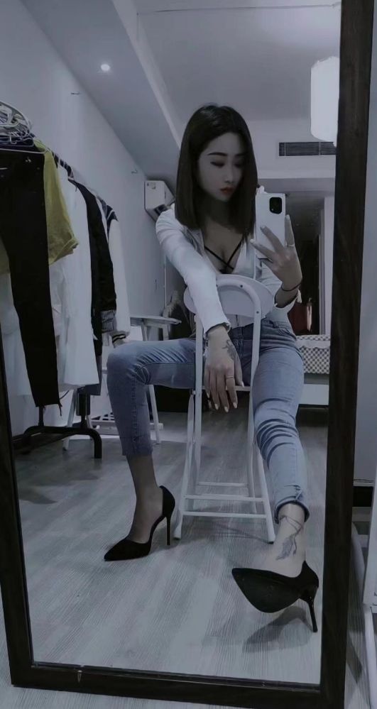 广州风骚成熟娜娜