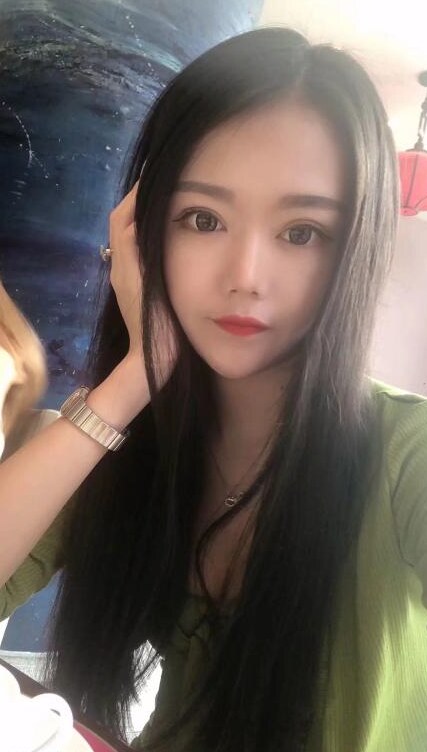 体验黑丝少妇