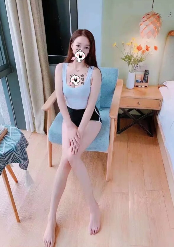 沙坪坝风骚的艾希老师