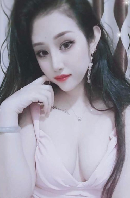 大奶少妇莉莉